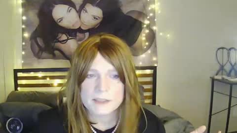 SmashingSamantha online show from 8, 10, 2025