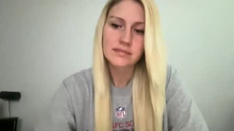 Snapshot of smexxii93 chatting on 27, 10, 2025 smexxii93 online show from 27, 10, 2025