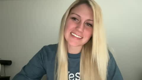 Snapshot of smexxii93 chatting on 29, 10, 2025 smexxii93 online show from 29, 10, 2025