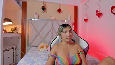 Snapshot of smile__1 chatting on 13, 12, 2024 smile__1 online show from 13, 12, 2024