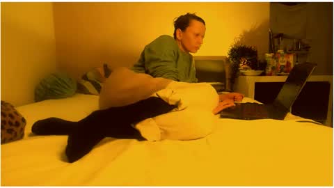 Snapshot of smile_dance_ chatting on 15, 2, 2025 smile_dance_ online show from 15, 2, 2025