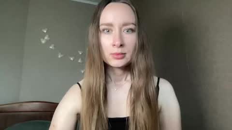 smilequeen_ online show from 12, 10, 2025