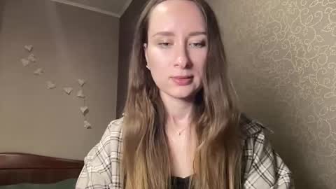 smilequeen_ online show from 14, 10, 2025