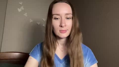 smilequeen_ online show from 25, 10, 2025