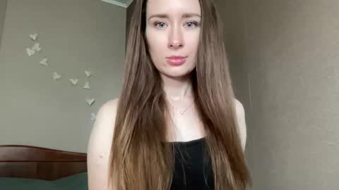 smilequeen_ online show from 26, 10, 2025