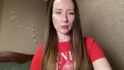 smilequeen_ online show from 29, 10, 2025