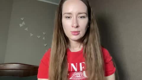 smilequeen_ online show from 2, 11, 2025