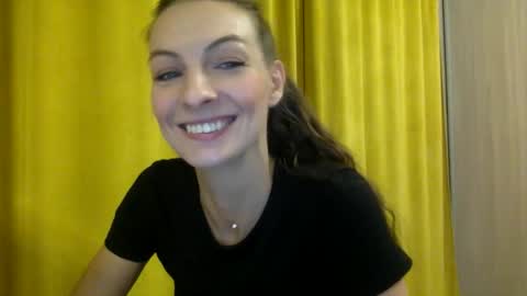smiling_lexa online show from 6, 11, 2025