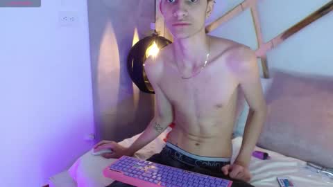 Smithfoxx online show from 25, 9, 2025