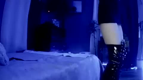 love bug online show from 11, 10, 2025