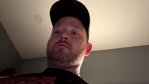 smokeymt420 online show from 3, 2, 2026