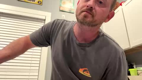 Snapshot of smokeymt420 chatting on 31, 3, 2026 smokeymt420 online show from 31, 3, 2026