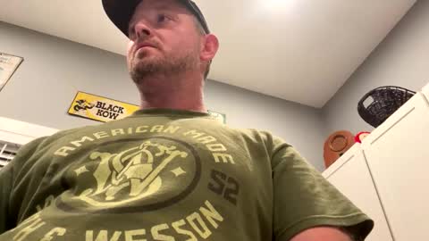 Snapshot of smokeymt420 chatting on 8, 4, 2026 smokeymt420 online show from 8, 4, 2026