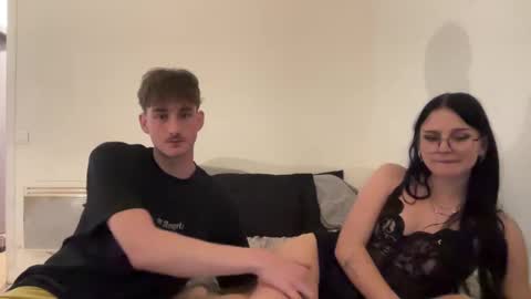 Snapshot of smoking4sex chatting on 8, 3, 2025 smoking4sex online show from 8, 3, 2025