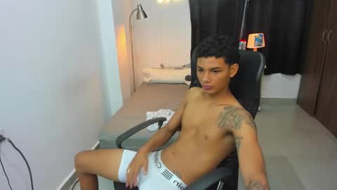 snak_master1 online show from 7, 11, 2025