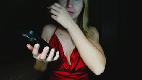 Snapshot of snezanablond chatting on 23, 1, 2025 Sneja online show from 23, 1, 2025