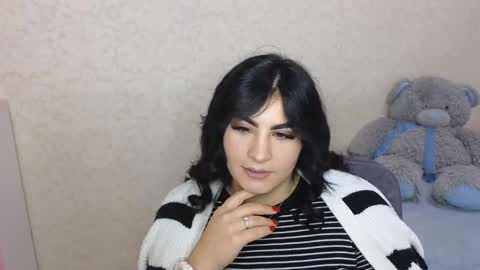Olivia online show from 3, 10, 2025