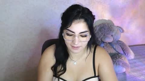 Olivia online show from 7, 10, 2025