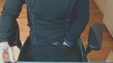 Snapshot of snooze85 chatting on 7, 11, 2025 Cbt-Slave online show from 7, 11, 2025