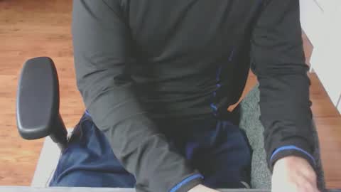 Snapshot of snooze85 chatting on 9, 11, 2025 Cbt-Slave online show from 9, 11, 2025