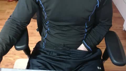 Snapshot of snooze85 chatting on 21, 3, 2026 Cbt-Slave online show from 21, 3, 2026