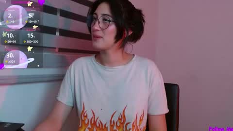 IG     OF red moonn online show from 4, 12, 2024
