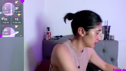 IG     OF red moonn online show from 22, 11, 2025