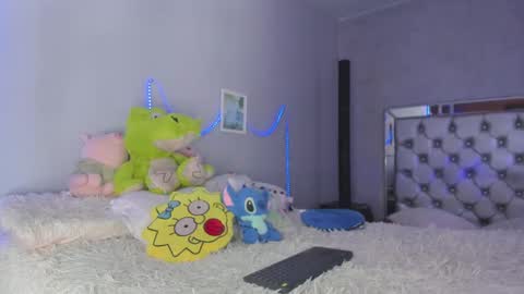 snowbabyxox online show from 3, 3, 2025