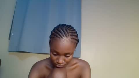 Snowie eyes online show from 16, 1, 2026