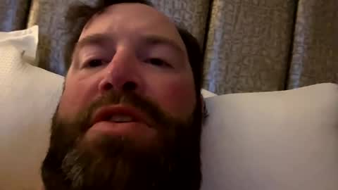 Snapshot of snowman1008 chatting on 17, 10, 2025 snowman1008 online show from 17, 10, 2025