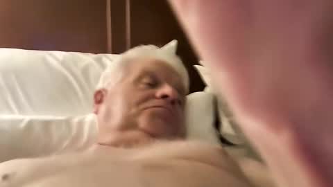 snowman9662 online show from 4, 11, 2025