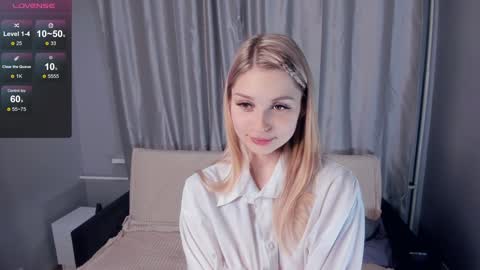 Snapshot of so__sweet chatting on 18, 1, 2025 Alice - Birthday Girl online show from 18, 1, 2025