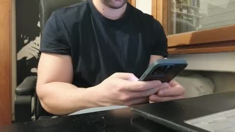 luca -   online show from 8, 1, 2025