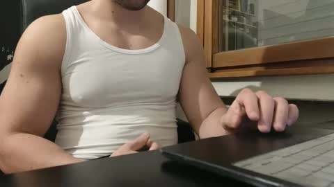 luca -   online show from 14, 1, 2025