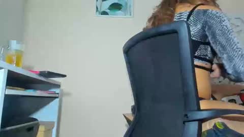 Snapshot of soalngets chatting on 14, 1, 2025 sol online show from 14, 1, 2025