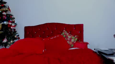 Snapshot of sobigcurvy44 chatting on 2, 1, 2025 leidy online show from 2, 1, 2025