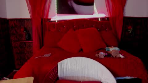 Snapshot of sobigcurvy44 chatting on 11, 10, 2025 leidy online show from 11, 10, 2025