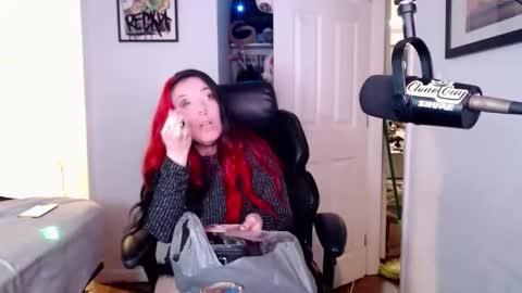 bigandirty online show from 21, 10, 2025