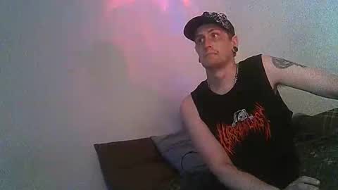 Snapshot of socalloverboy2 chatting on 18, 3, 2026 readyformy milf online show from 18, 3, 2026