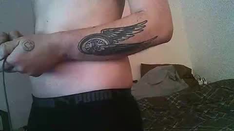 Snapshot of socalloverboy2 chatting on 19, 3, 2026 readyformy milf online show from 19, 3, 2026