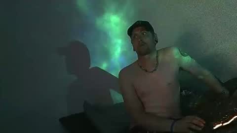 Snapshot of socalloverboy2 chatting on 27, 3, 2026 readyformy milf online show from 27, 3, 2026