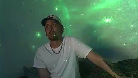 Snapshot of socalloverboy2 chatting on 5, 4, 2026 readyformy milf online show from 5, 4, 2026