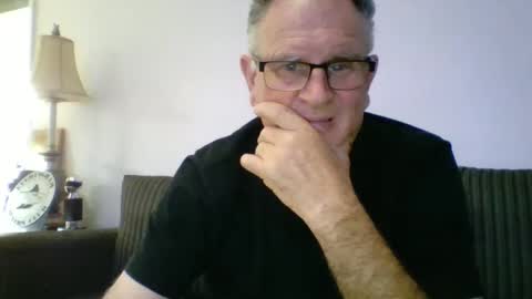 Snapshot of sofar06 chatting on 4, 1, 2025 sofar06 online show from 4, 1, 2025