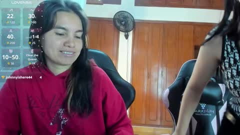 soffy and mia online show from 4, 2, 2026