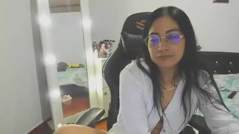 Snapshot of sofhya_jay9 chatting on 22, 12, 2024 Evainked online show from 22, 12, 2024