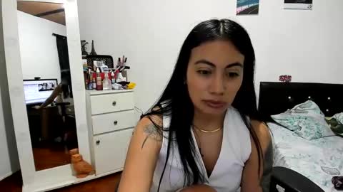Snapshot of sofhya_jay9 chatting on 27, 1, 2025 Evainked online show from 27, 1, 2025