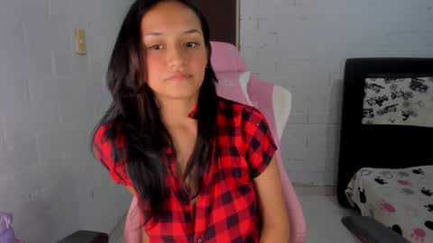 sofia online show from 25, 1, 2025