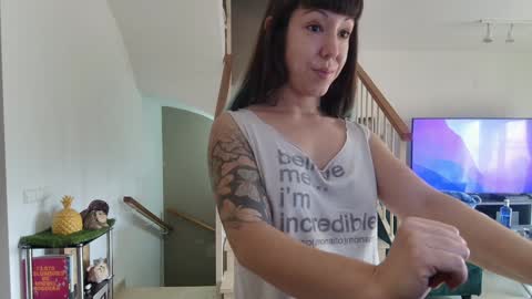 Sofi Mora online show from 1, 2, 2026