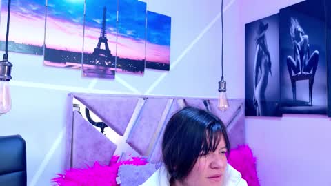 Sofi Noa online show from 20, 10, 2025