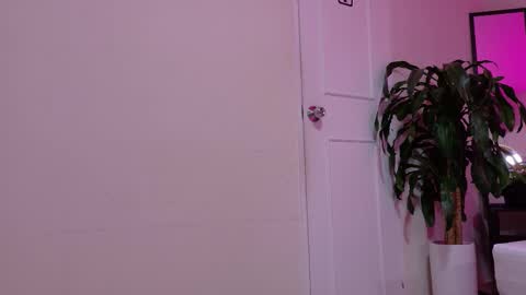 sofia__salazar online show from 5, 2, 2026